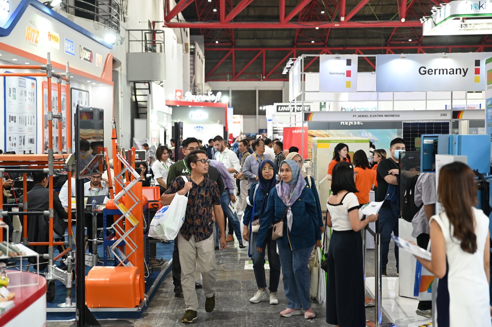 Indonesia Energy & Engineering (IEE) Series 2024 - Energy Week Ditutup, Buktikan Komitmen Program Keberlanjutan di Sektor Industri Energi